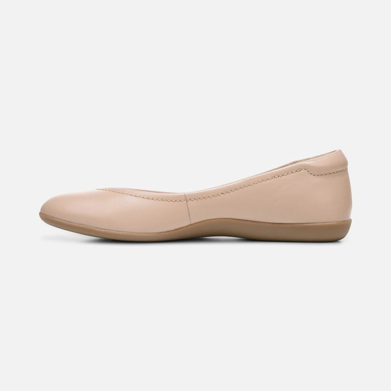 Naturalizer Women's Vivienne Flat - Crème Brulee Leather