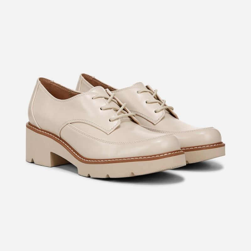 Naturalizer Women's Darry Lace Oxford - Porcelain Faux Leather