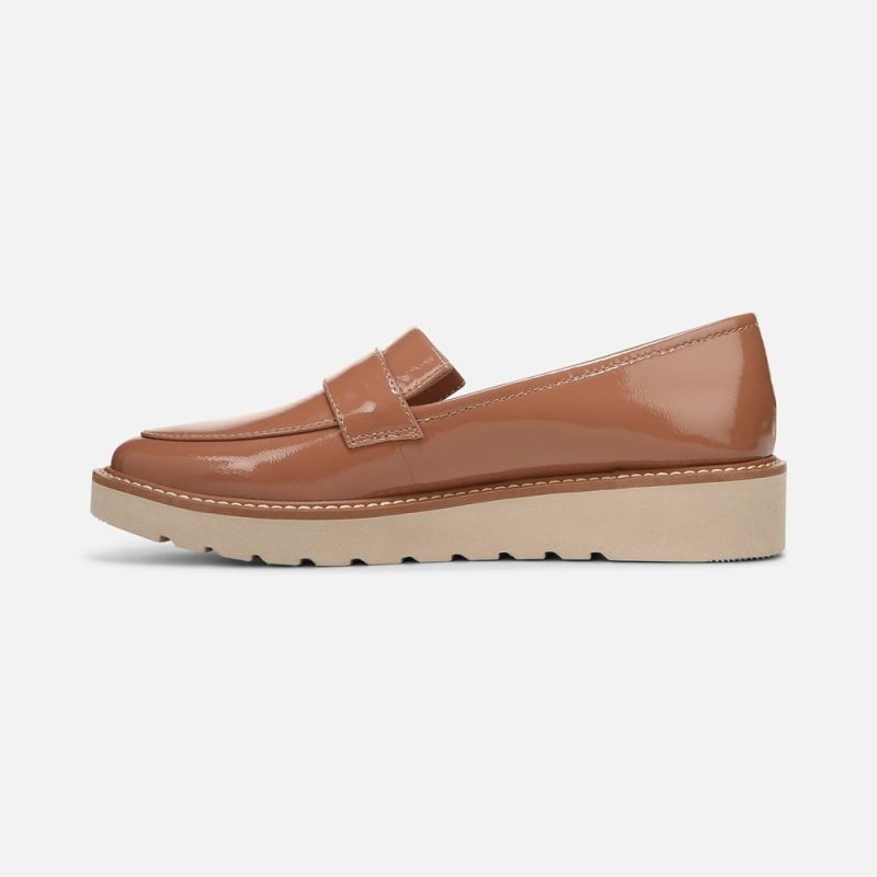 Naturalizer Women's ADILINE LOAFER - Brown Leather