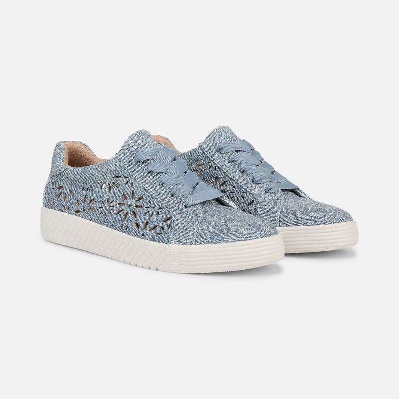 Naturalizer Women's SOUL Neela-Perf Sneaker - Light Denim Blue Fabric