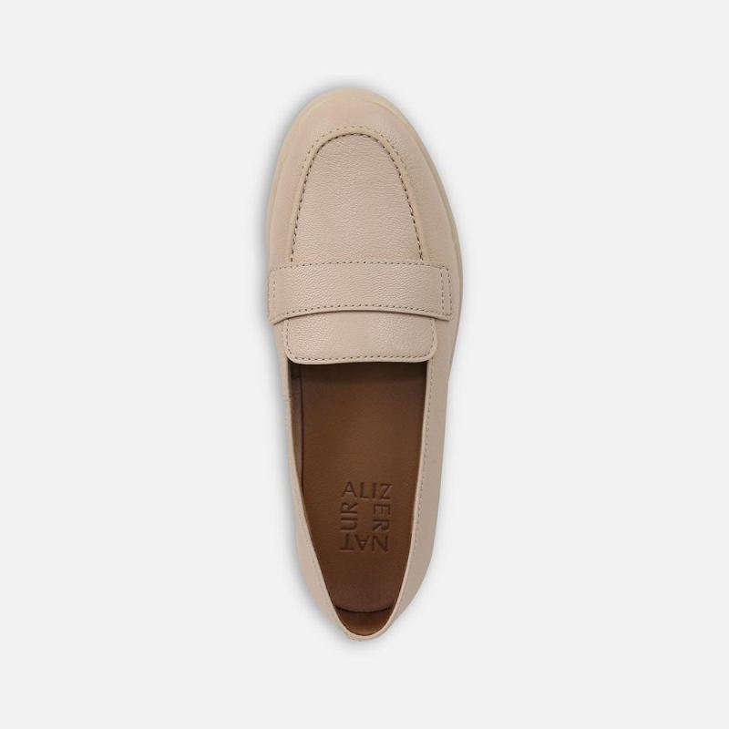 Naturalizer Women's Karis Loafer - Torta Tan Leather
