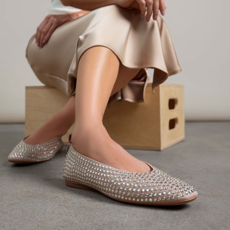 Naturalizer Women's 27 Edit Carla Flat - Warm Taupe Twill