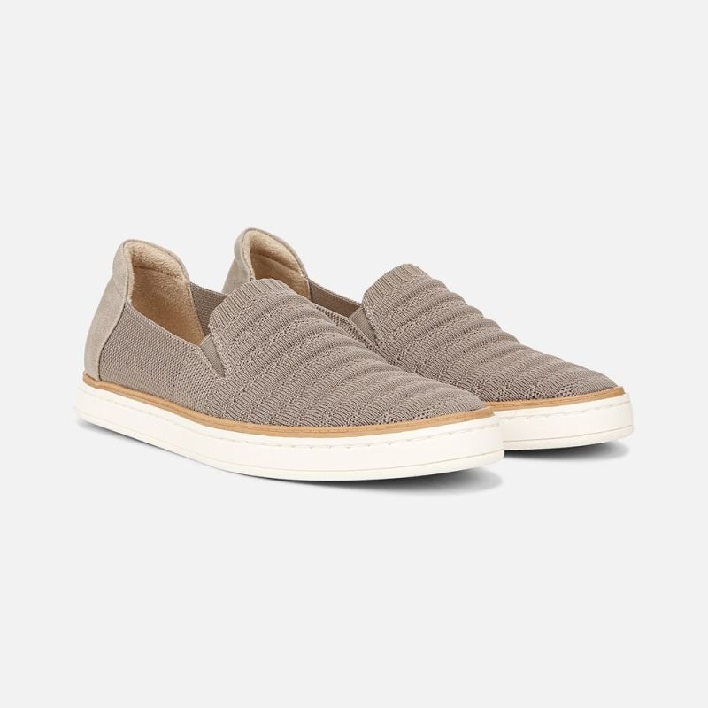 Naturalizer Women's SOUL Kemper Slip On Sneaker - Grey Knit Fabric