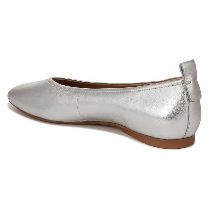 Naturalizer Women's 27 Edit Carla Flat - Silver Leather