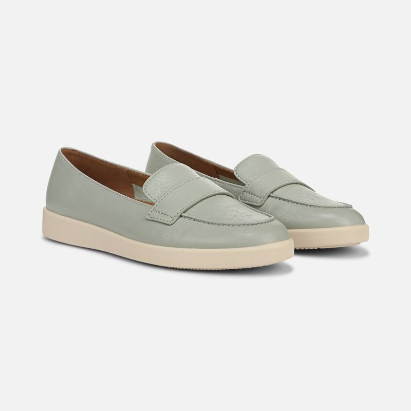 Naturalizer Women's Karis Loafer - Pistachio Green Leather - Click Image to Close