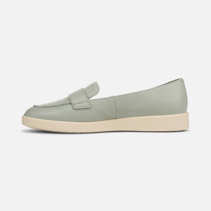 Naturalizer Women's Karis Loafer - Pistachio Green Leather