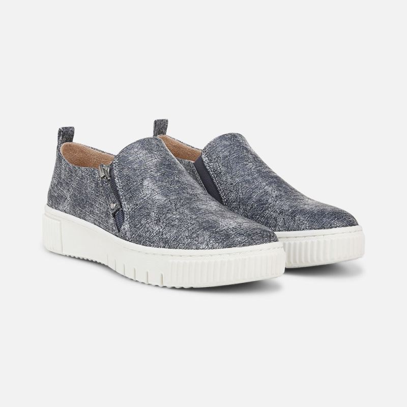 Naturalizer Women's SOUL Turner Slip On Sneaker - Blue Fabric