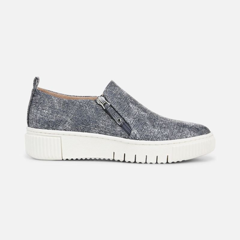 Naturalizer Women's SOUL Turner Slip On Sneaker - Blue Fabric