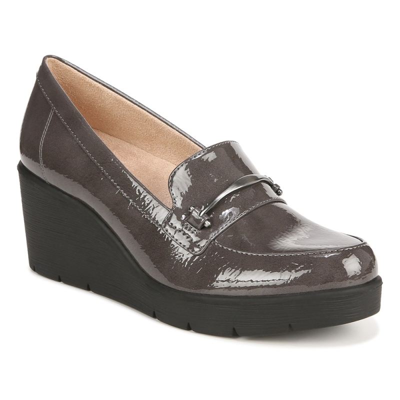 Naturalizer Women's SOUL Achieve Wedge - Grey Patent Synthetic