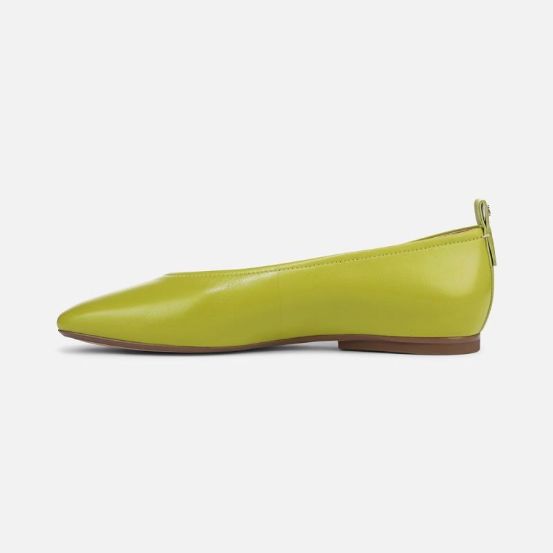 Naturalizer Women's 27 Edit Carla Flat - Chartreuse Green Leather
