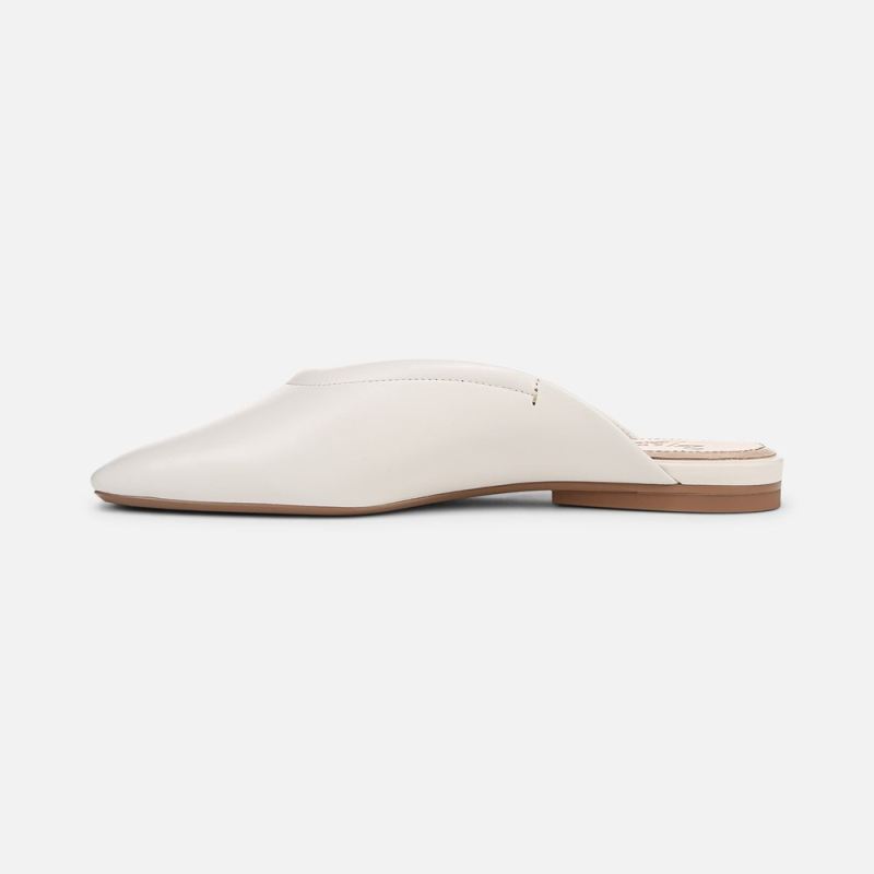 Naturalizer Women's 27 EDIT Carla Mule - Warm White Leather