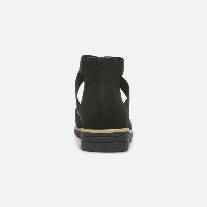Naturalizer Women's SOUL Intro Flat - Black Synthetic