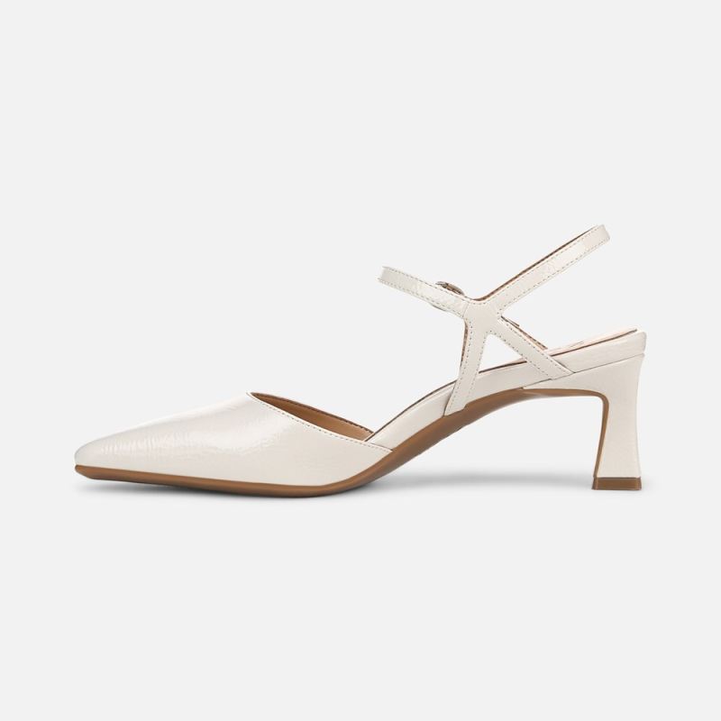Naturalizer Women's Tara Dress Shoe - Warm White Faux Leather