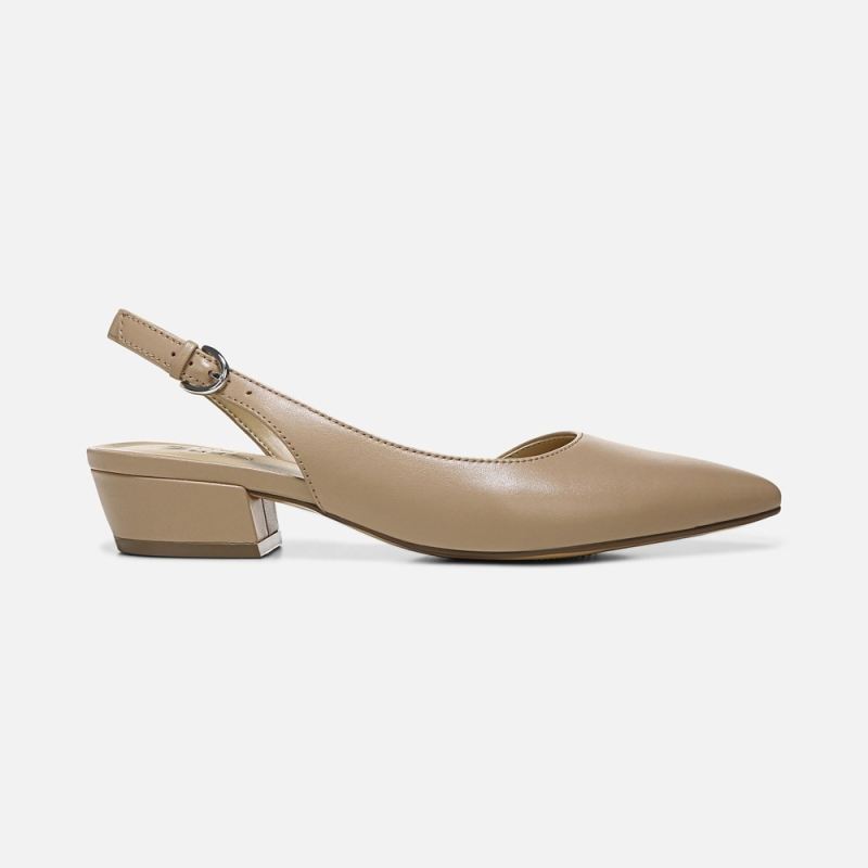 Naturalizer Women's Banks Pointed Toe Flat - Crème Brulee Leather