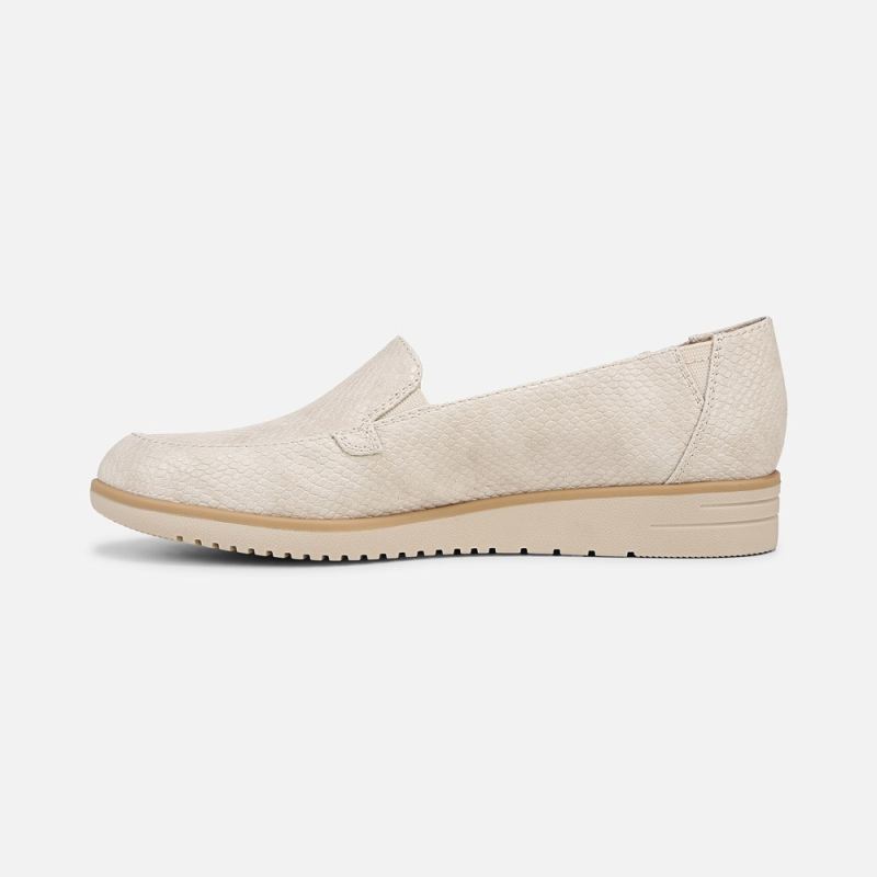 Naturalizer Women's SOUL Idea Moc Loafer - Light Beige Faux Leather