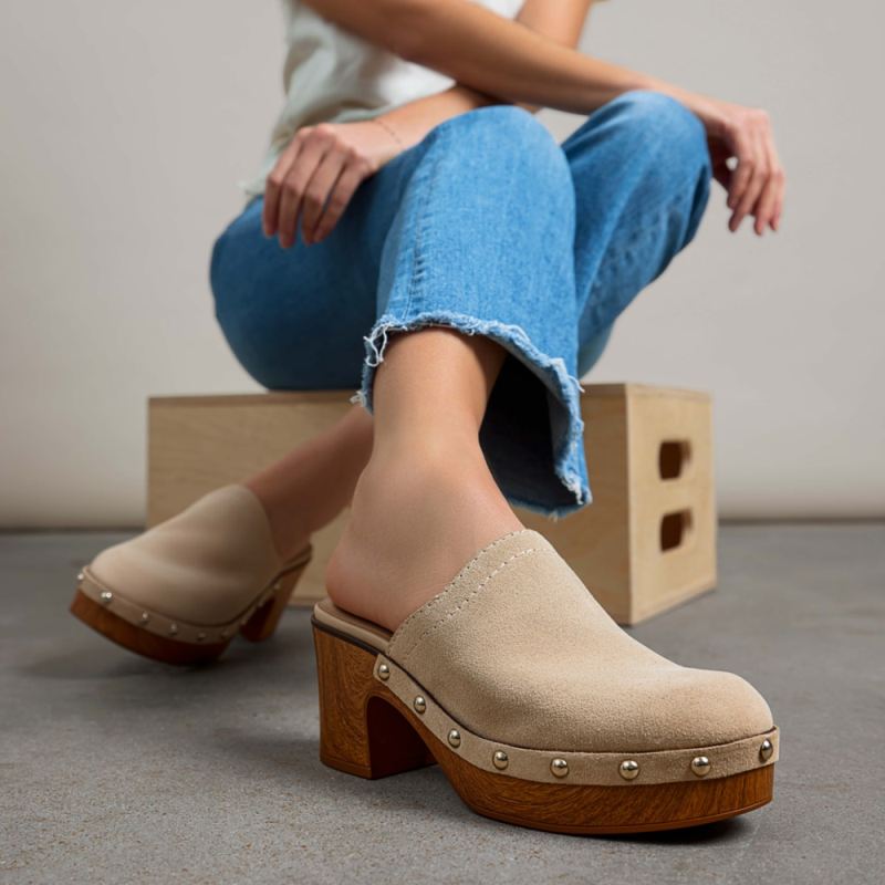 Naturalizer Women's Bailey Mule - Coastal Tan Suede