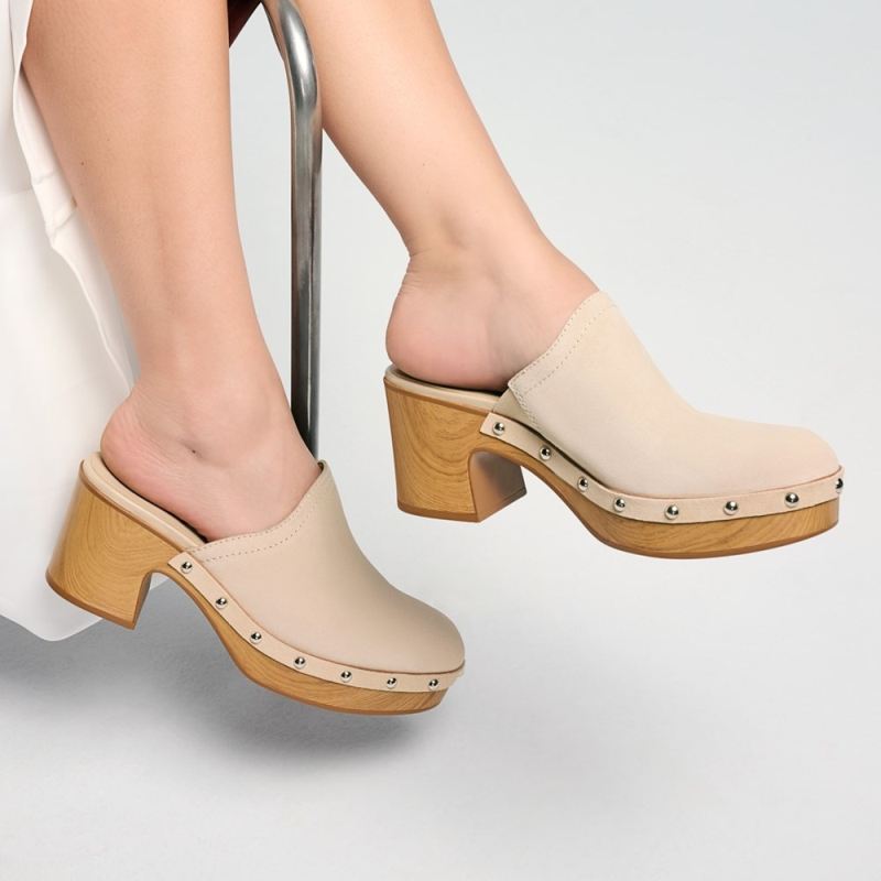 Naturalizer Women's Bailey Mule - Coastal Tan Suede