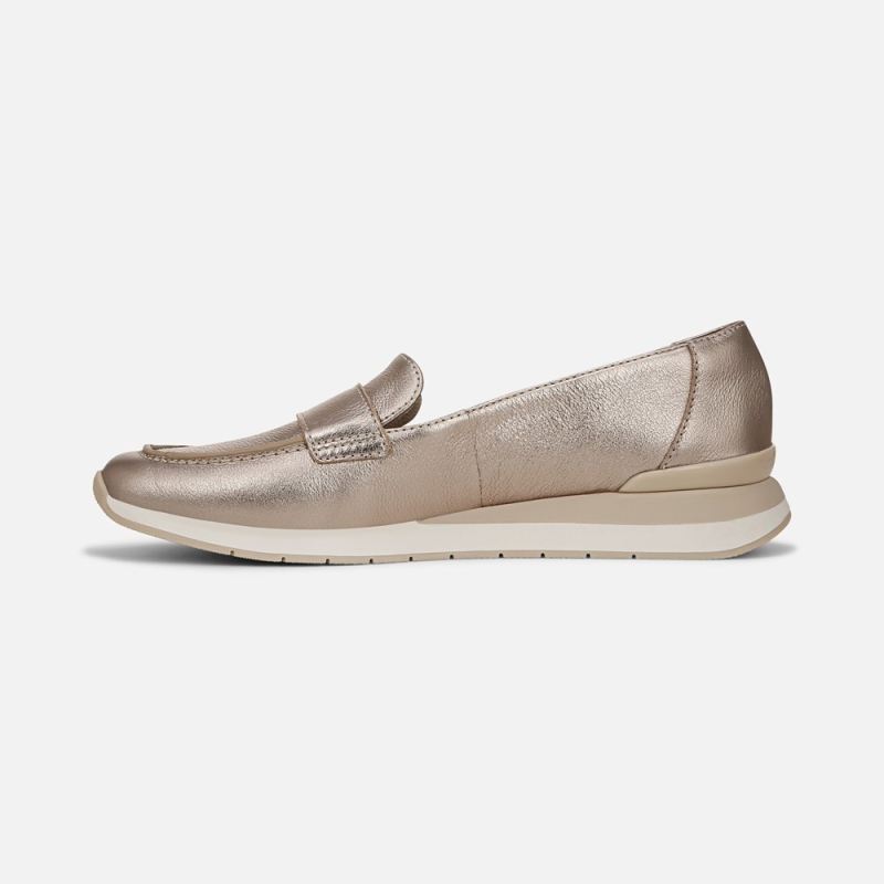 Naturalizer Women's Lucy Loafer - Warm Silver Leather
