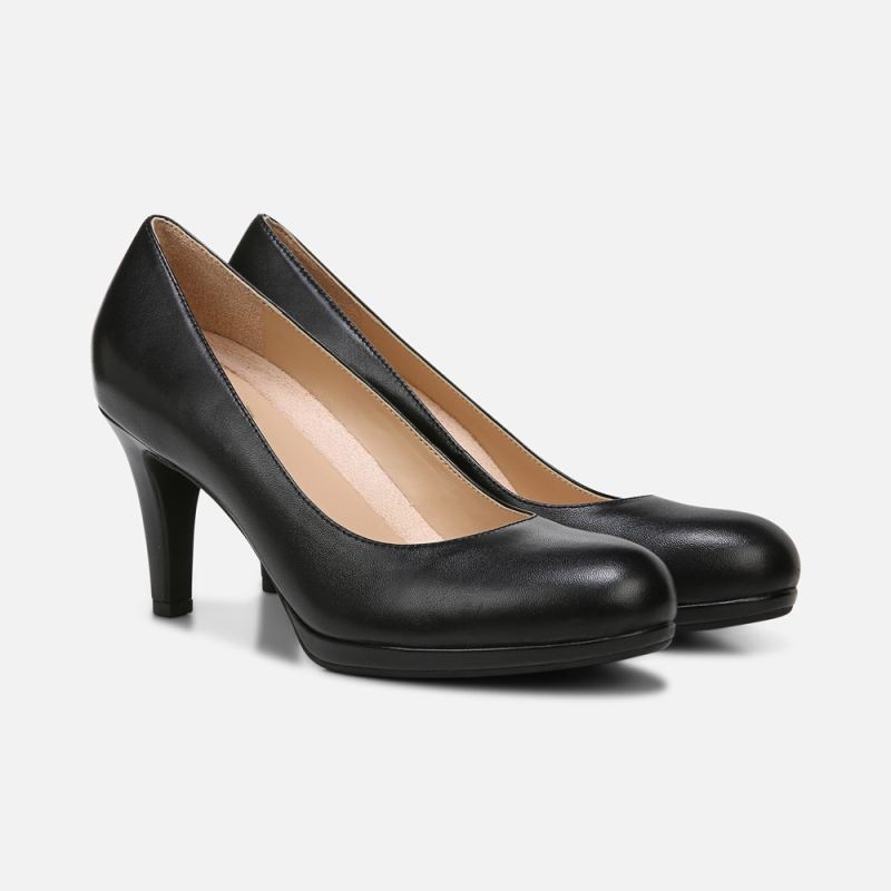Naturalizer Women's Michelle Pump - Black Leather