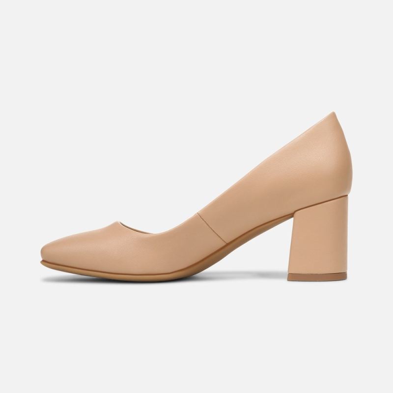 Naturalizer Women's Warner Pump - Nude Synthetic