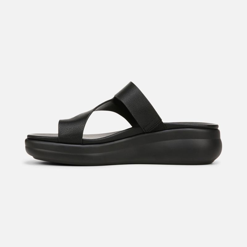 Naturalizer Women's Cailan Sandal - Black Faux Leather
