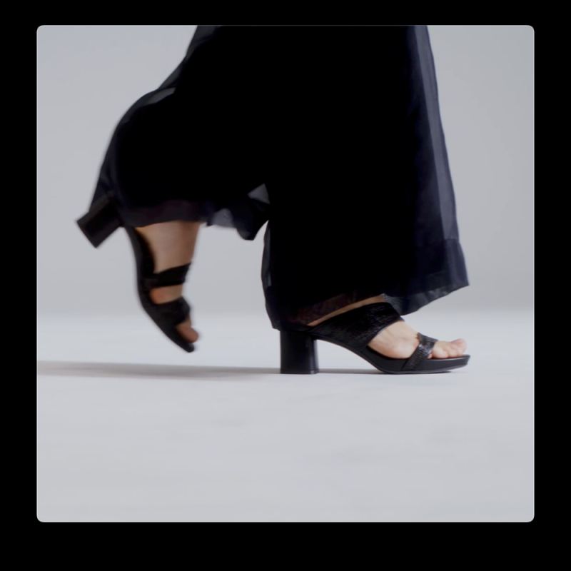 Naturalizer Women's Inez Dress Sandal - Black Fabric