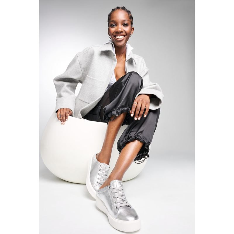 Naturalizer Women's Morrison Mule Slip On - Silver Leather