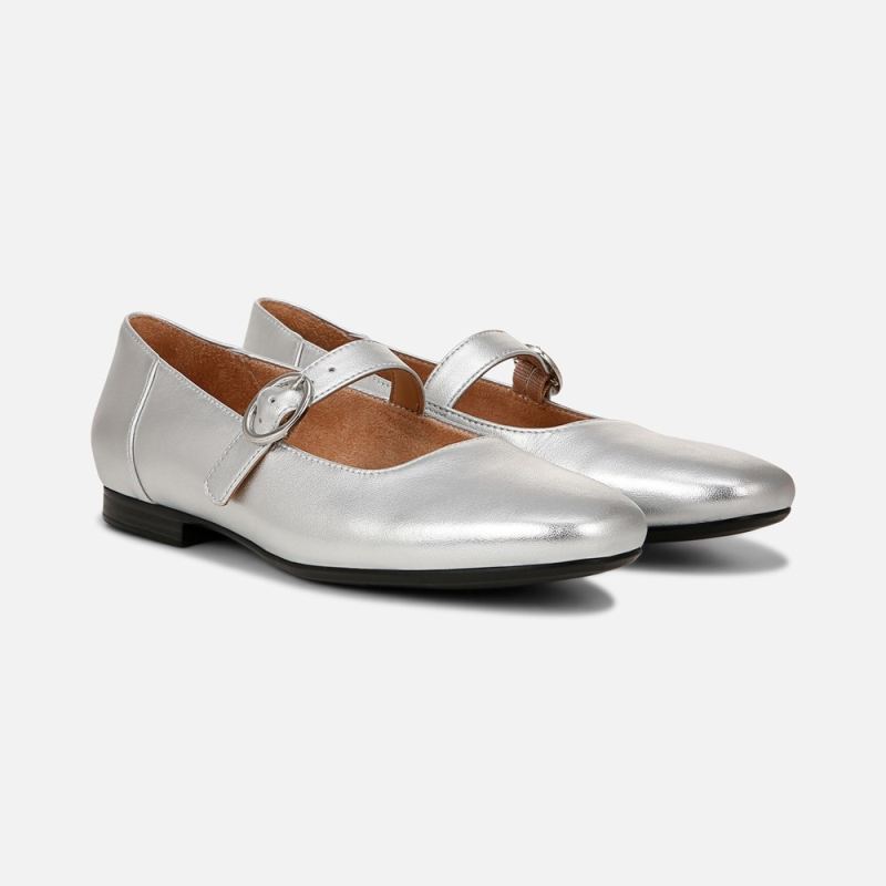 Naturalizer Women's Kelly Mary Jane Flat - Silver Leather
