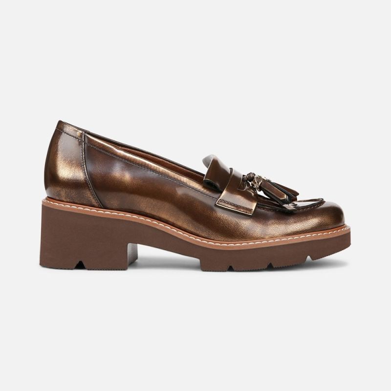 Naturalizer Women's Desmond Lug Loafer - Bronze Leather