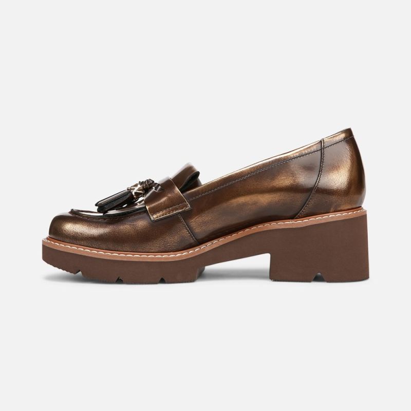 Naturalizer Women's Desmond Lug Loafer - Bronze Leather
