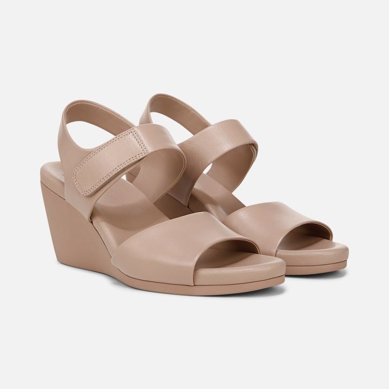 Naturalizer Women's Imani Wedge Sandal - Vintage Mauve Leather