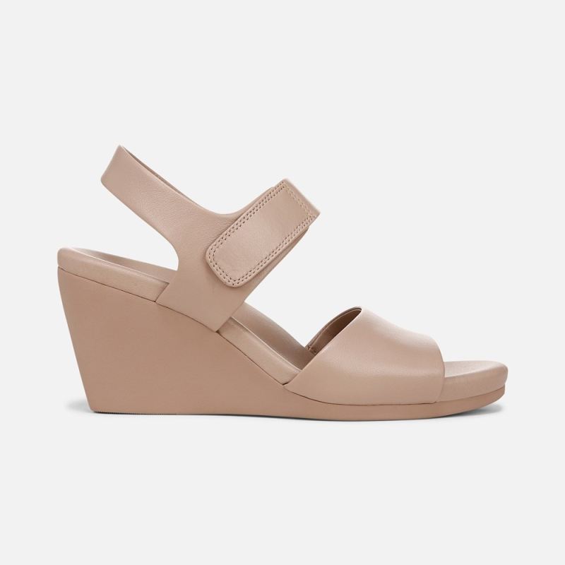 Naturalizer Women's Imani Wedge Sandal - Vintage Mauve Leather