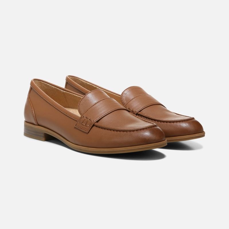 Naturalizer Women's Milo Loafer - English Tea Synthetic
