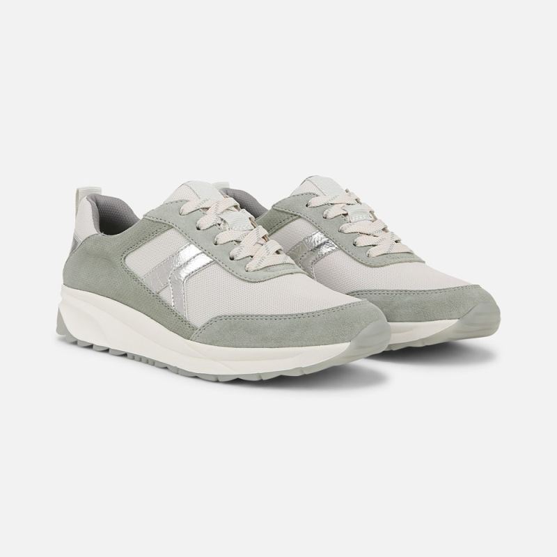 Naturalizer Women's Shay Jogger Lace Up Sneaker - White / Pistachio Leather