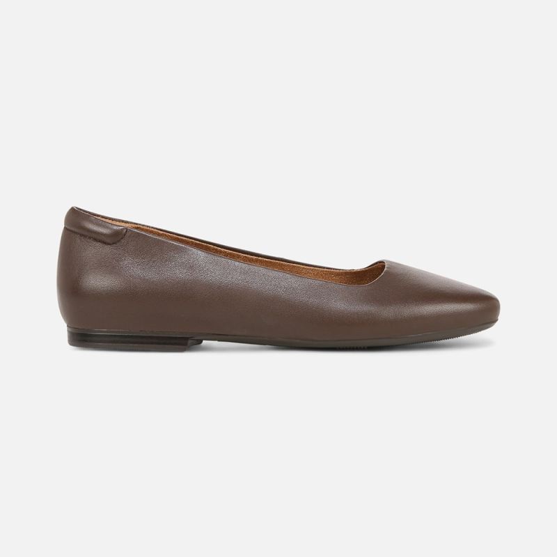 Naturalizer Women's Kelly Ballet Flat - Chocolate Bar Leather