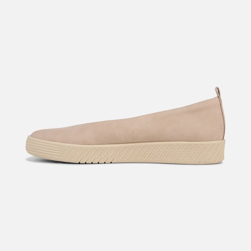 Naturalizer Women's SOUL Neela Slip On - Warm Taupe Beige Synthetic