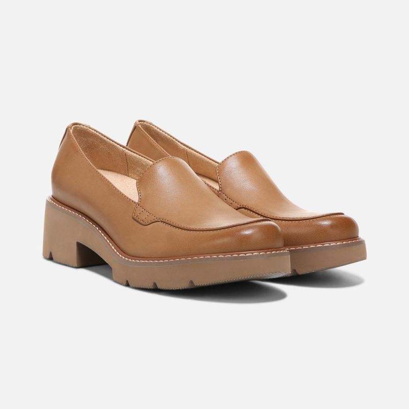 Naturalizer Women's Cabaret Loafer - English Tea Brown Synthetic