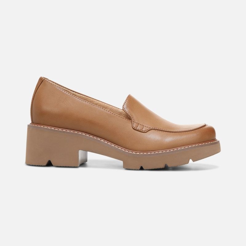 Naturalizer Women's Cabaret Loafer - English Tea Brown Synthetic