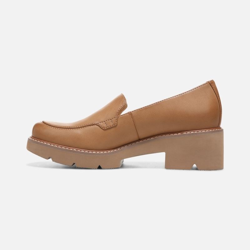 Naturalizer Women's Cabaret Loafer - English Tea Brown Synthetic