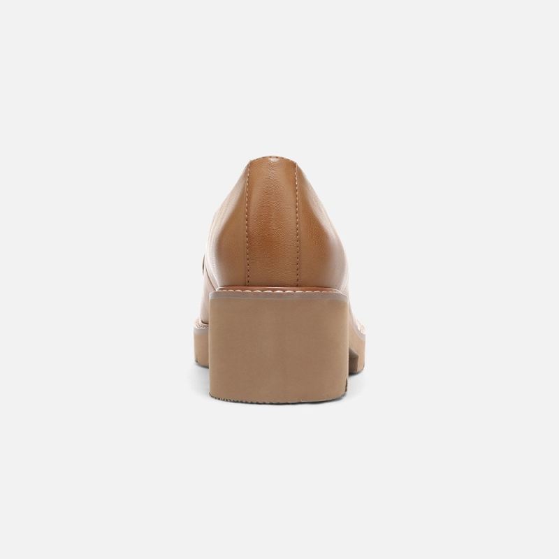 Naturalizer Women's Cabaret Loafer - English Tea Brown Synthetic