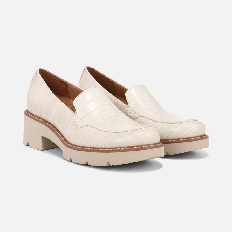 Naturalizer Women's Cabaret Loafer - Porcelain Croco Faux Leather