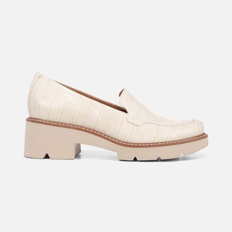 Naturalizer Women's Cabaret Loafer - Porcelain Croco Faux Leather