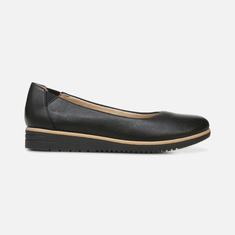 Naturalizer Women's SOUL Idea Ballet Flat - Black Synthetic