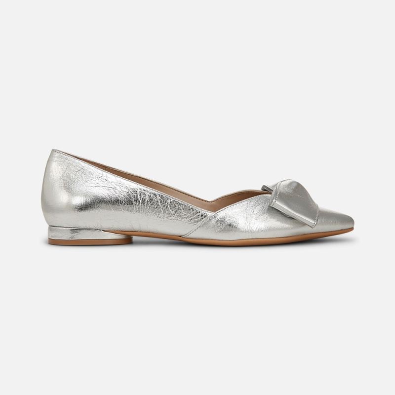 Naturalizer Women's Havana Bow Flat - Silver Leather