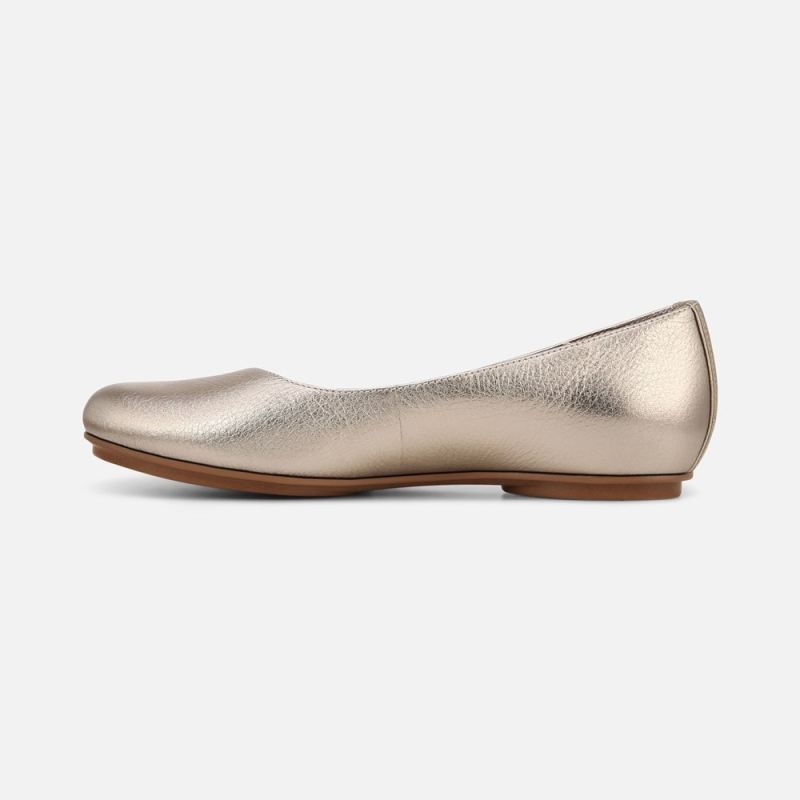 Naturalizer Women's Maxwell Ballet Flat - Warm Silver Leather