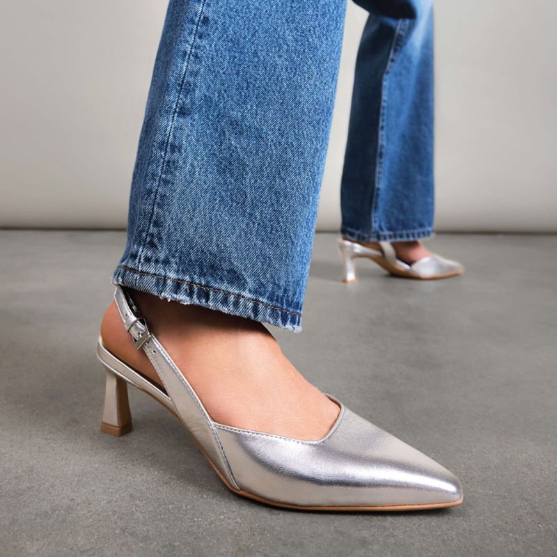 Naturalizer Women's Dalary Slingback Pump - Silver Leather