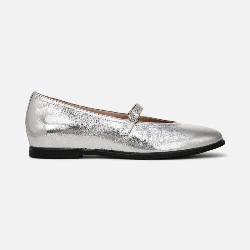 Naturalizer Women's Elina Mary Jane - Silver Leather