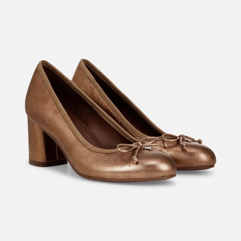 Naturalizer Women's Sienna Block Heel Pump - Soft Bronze Leather