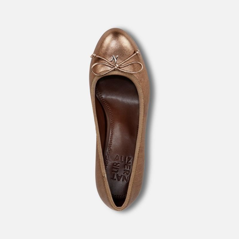 Naturalizer Women's Sienna Block Heel Pump - Soft Bronze Leather