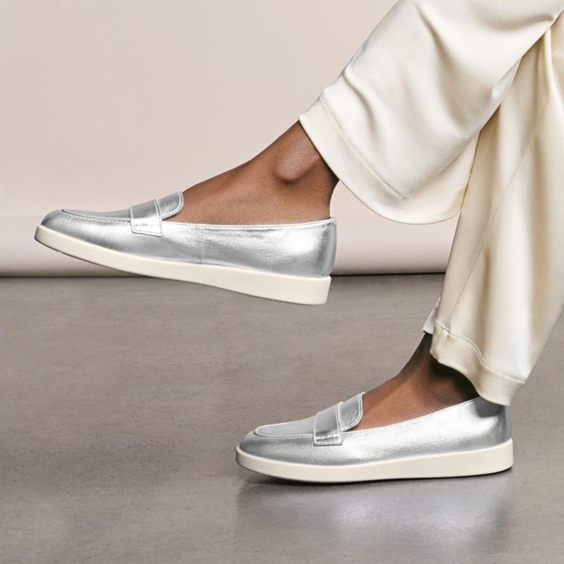Naturalizer Women's Karis Loafer - Silver Leather
